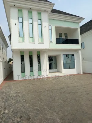 5bdrm Duplex in Omole Phase 1, Ikeja for sale