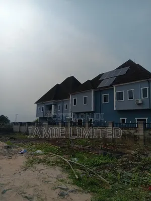 5bdrm Duplex in Plantation City, Warri for rent