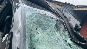 Mercedes Gle43 Coupe 2018 Windscreen Glass Available We Fix