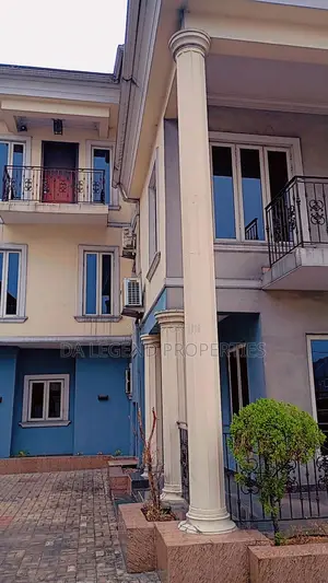 5bdrm Duplex in GRA Phase 3 / Port-Harcourt for sale