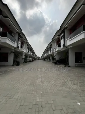 4bdrm Duplex in Lekki for sale