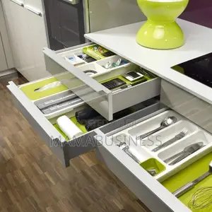Expandable Cutlery Tray, Cutlery Holder for Kitchen