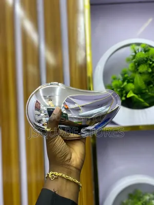Metallic Clutches for Boss Ladies