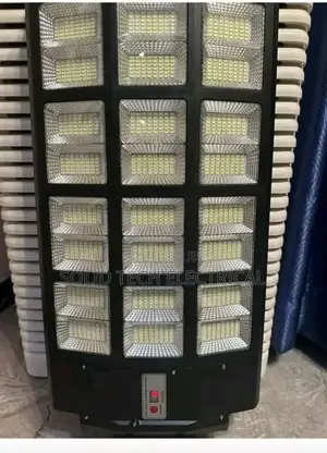 2400 Watts Solar Street Light
