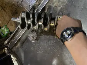 Crankshaft Mercedes Benz C300 (W205) 274 Engine
