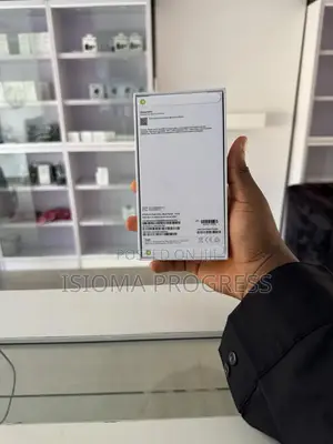 New Apple iPhone 15 Pro 256 GB Black