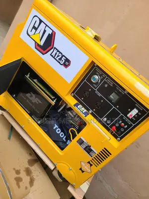 Caterpillar Yellow 12kva Soundproof