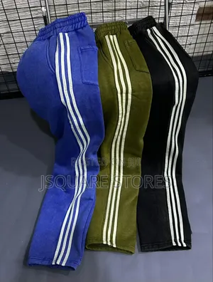 Men Quality Joggers With Side Line