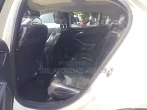 Mercedes-Benz GLA 250 2016 White