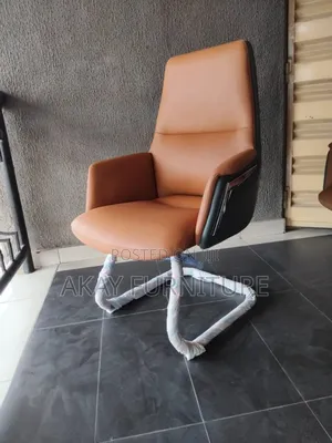 Brown Executive Visitors Chair