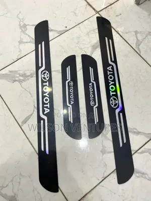 4pcs Car Sticker Anti Scratch Door Sill Protector