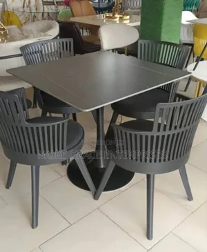 Unique Dining Set for Home and Restaurants.