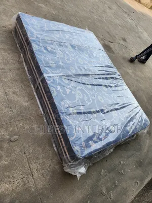 4.5by6 10inches Vitafoam Mattress
