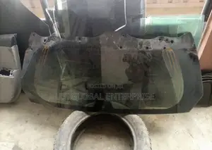 Back Windscreen Glass for Land Cruiser Prado 2015 Available