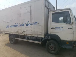 Hire/Rent Very Good Truck for Relocation of Your Properties
