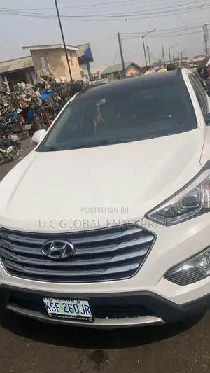 Dm Front Windscreen Glass for Hyundai Santa Fe 2015 Availabl