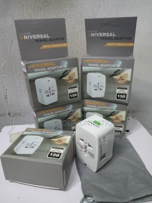 UNIVERSAL Traveler Adapter