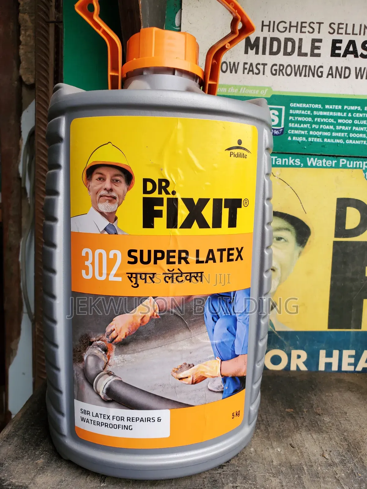 Dr Fixit Supper Latex 302
