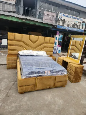 4.5by6 Set of Upholstery Padded Bed