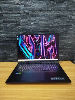 Laptop Acer Predator Helios 18 PH18-71 16GB Intel Core I7 SSD 1T