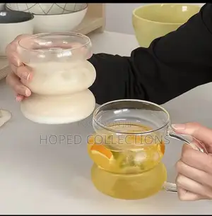 Fashionable Transparent Glass Cup