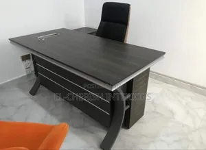 Supper Executive Table