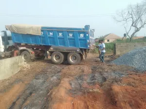 Full Trailer of Granite, 30 Tons