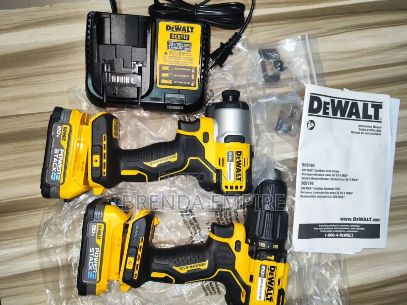 Dewalt Cordless Drill Set
