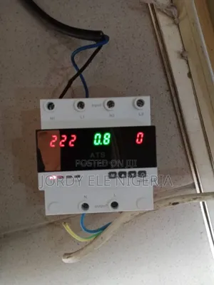 Automatic Transfer Switch 3phase in 1phase Out.