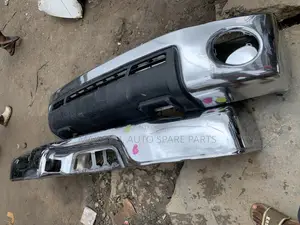 Toyota Tundra 2008 Complete Bumper Front and Back Availabl