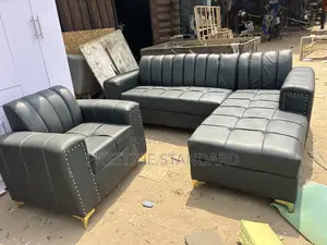 A Standard Grey Leather L Shap