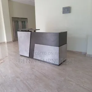 A Unique Receptionist Table