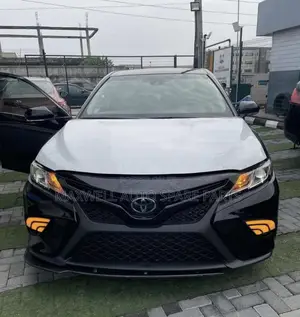 Toyota Camry Direct 2018 Upgrade to Sport With Led Light