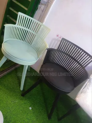 Comfortable Visitors Chair