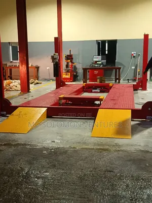Four Pols Carlift