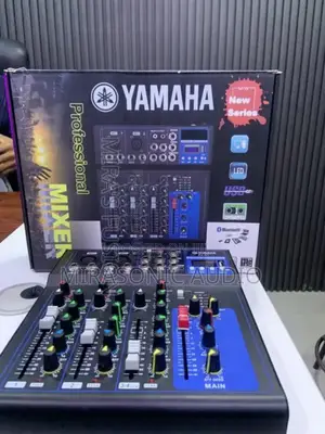 Yamaha New Series 4 Channels Mixer With Adapter