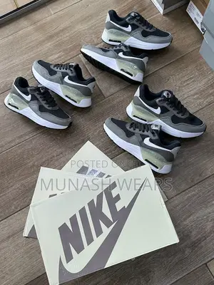 Luxury Original Nike for Gym and Casual