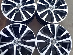 20"Toyota Landcruiser