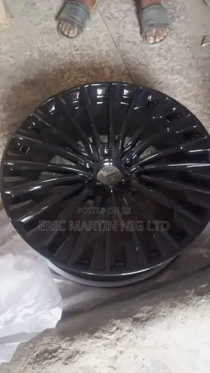 Set Alloy Rim BMW 20 Rim Is Available for Now