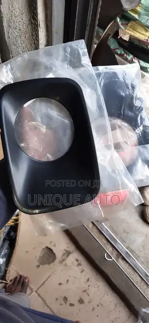 Fog Lamp Cover 2010 Honda Pilot