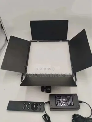 Led 660 Pro Studio Led Light Kit With Stand