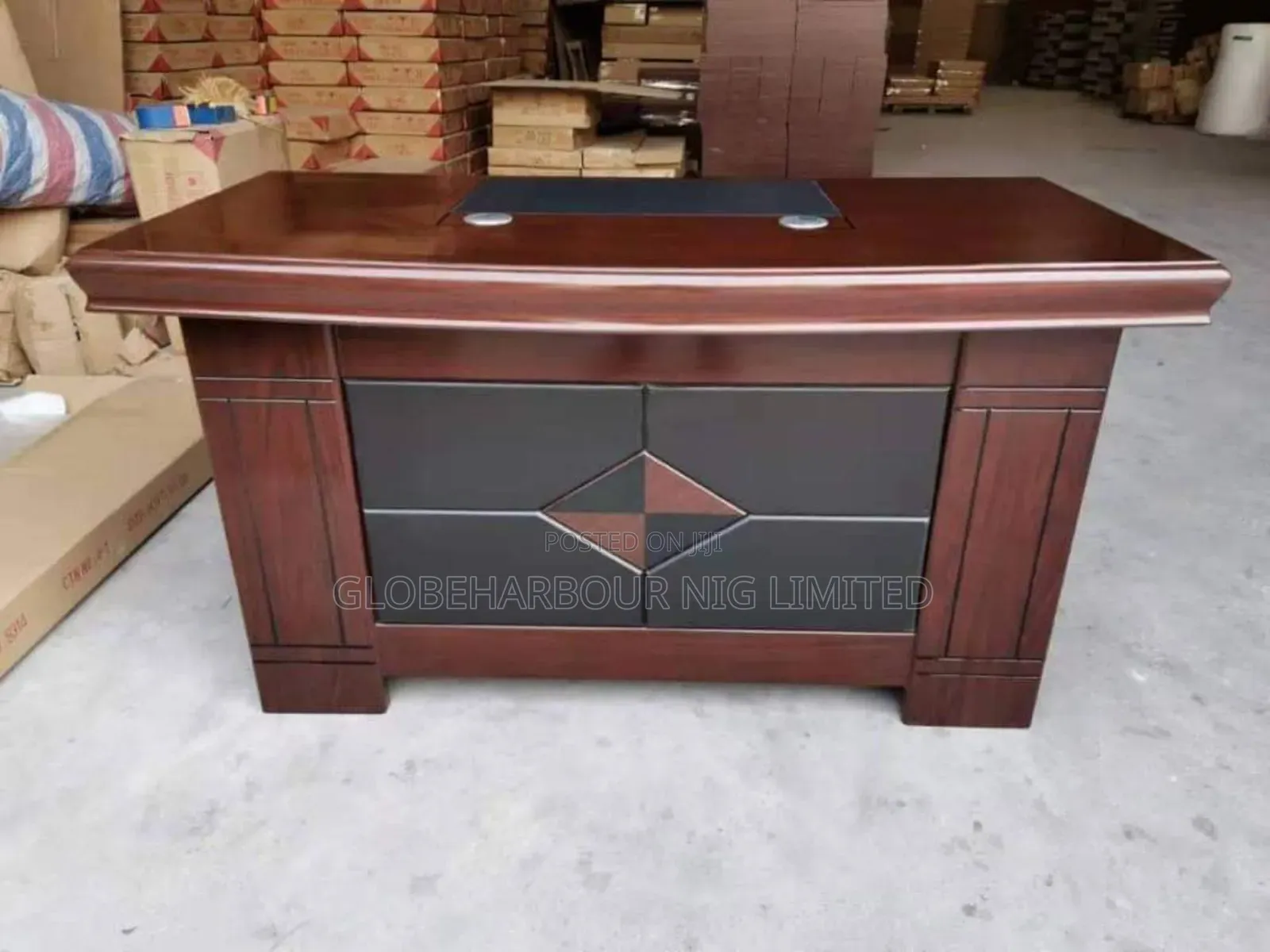 Scar Face Executive Table