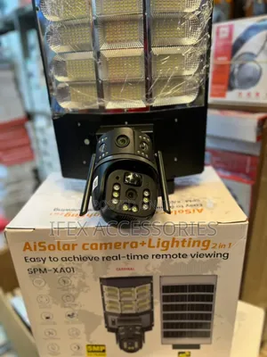 V380 Dual Lens Solar Street Light Camera With Two Way Radio