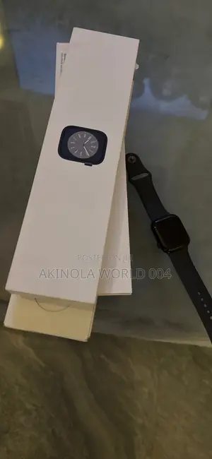 Used Apple Watch Series 8