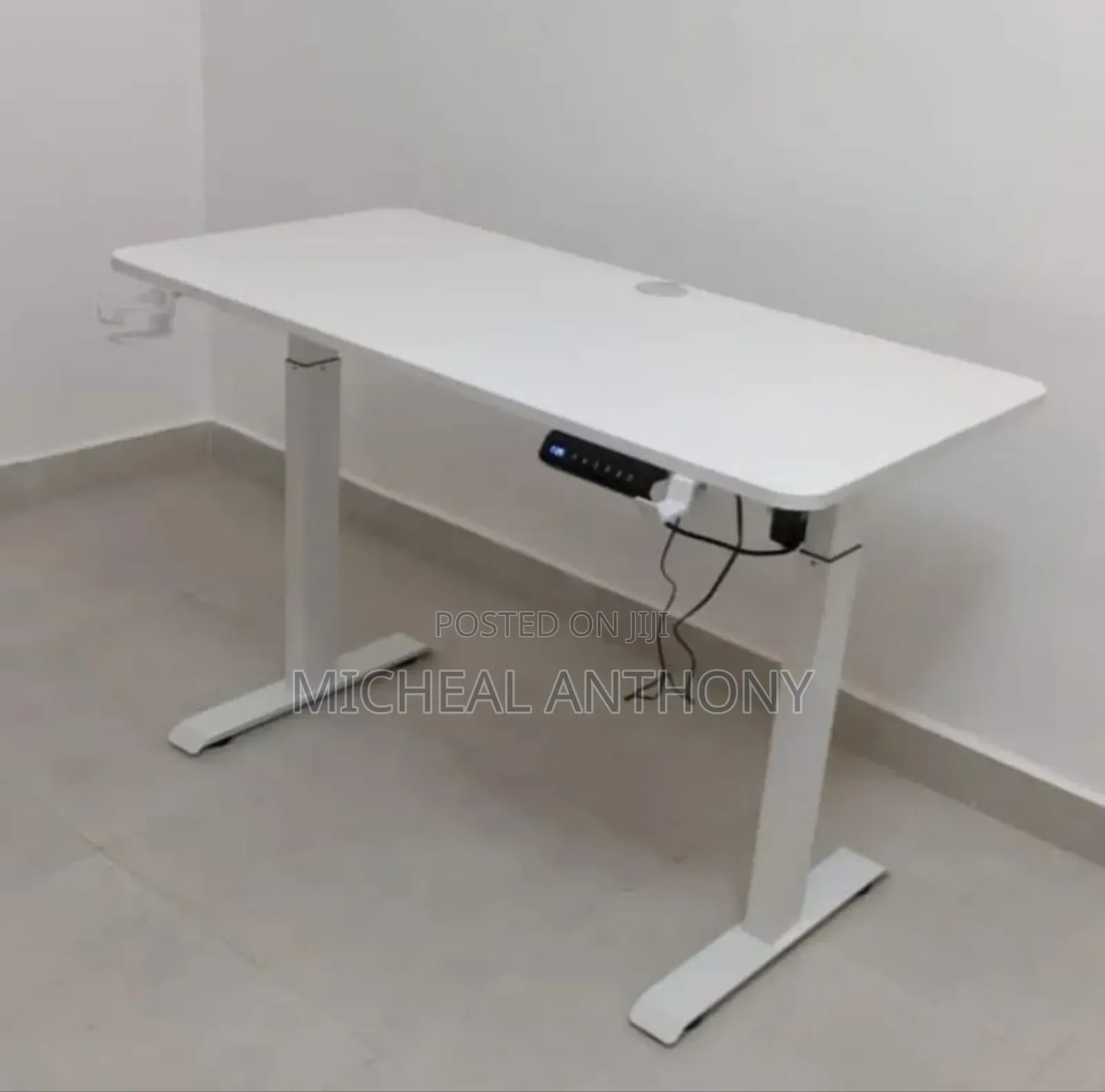 Computer Desk Adjustable Top and Down 1.4miter