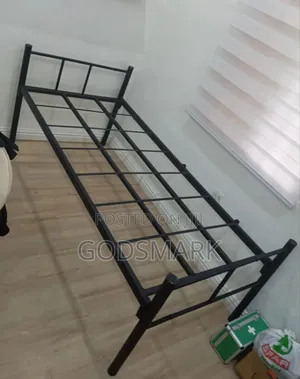 Single Metal Bed Frame 6*3 Feet.