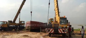 Clean Nigerian Used 60 Ton Grove Mobile Truck Crane for Sale