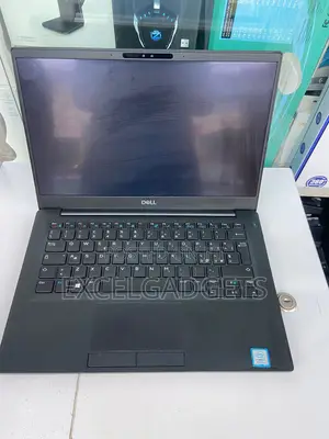 Laptop Dell Latitude 7390 8GB Intel Core I5 SSD 256GB