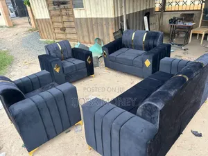 Complete Set of Sofa Made With Quality