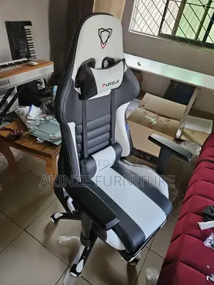 Orthopedic Gaming Chair With Legrest